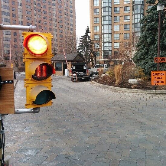 Temporary traffic light with countdown rental for construction sites in Toronto
